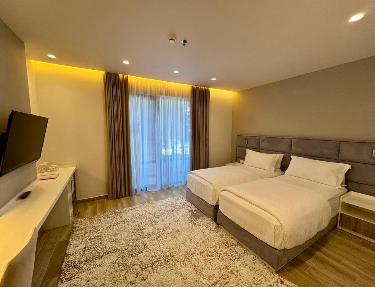 Henry Resort & Spa Golem  Ngoại thất bức ảnh